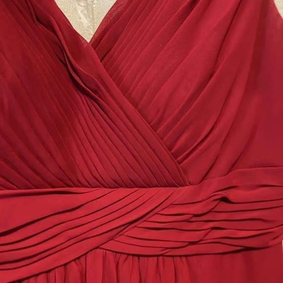 CHRISTINA Wu Dress Size 10 Color Red Claret Pleated - Picture 10 of 15